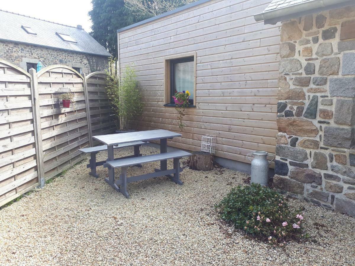 הוילה Breton Stone House In Saint Gilles Les Bois מראה חיצוני תמונה